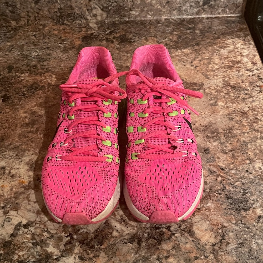 Ladies size 9 Nike Zoom Structure running shoes - Picture 2 of 9